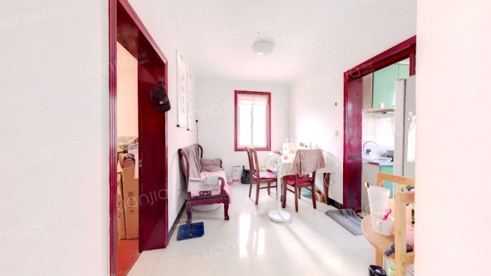 甸桥新村一区二手房实景图