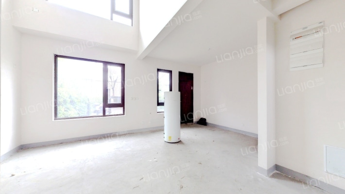 金地水悦堂二手房实景图