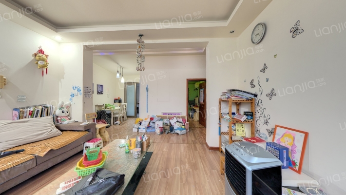 蓝郡新界二手房实景图