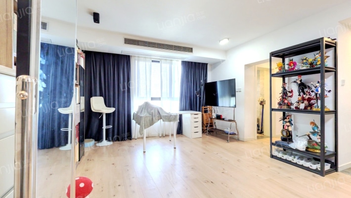 新闸大厦二手房实景图