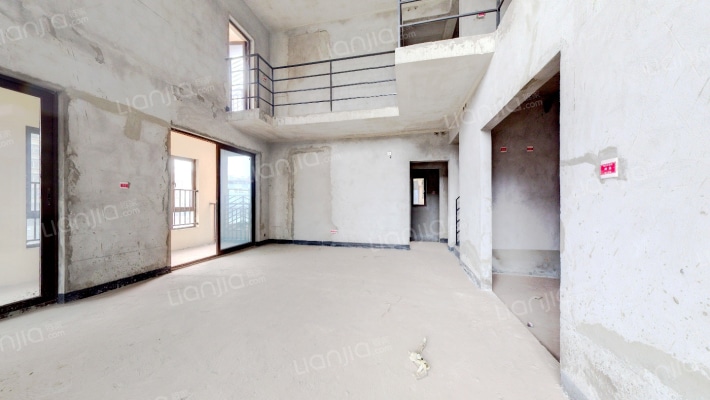 国盛天鹅墅二手房实景图