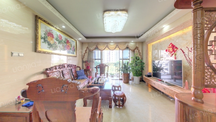 水岸豪门二手房实景图