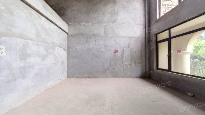 庆隆南山国际社区云溪苑二手房实景图