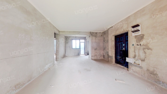 隆鑫盛世普天二手房实景图