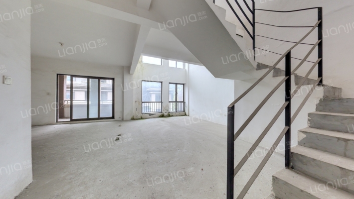 融创长滩壹号二手房实景图