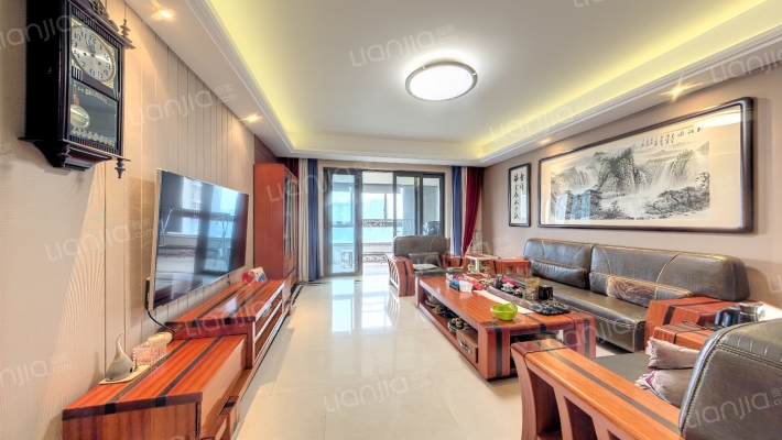 仁恒江湾城三期二手房实景图