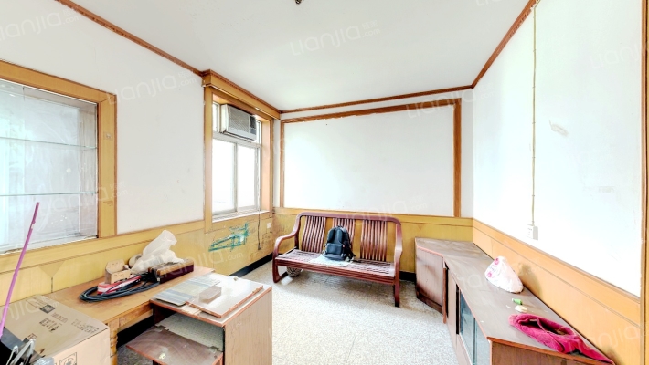 南园新村二手房实景图