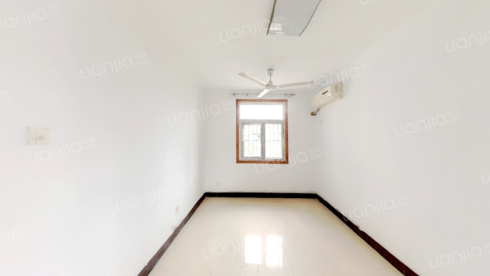 省邮电管理局宿舍二手房实景图