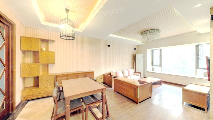 中海兰庭二手房实景图