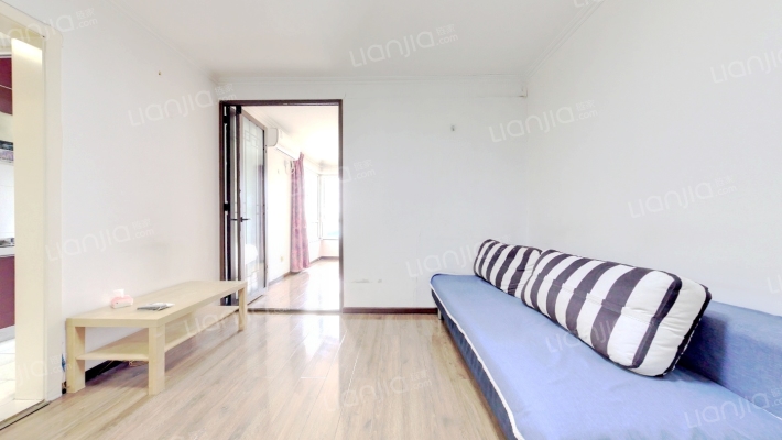 万润风景二手房实景图