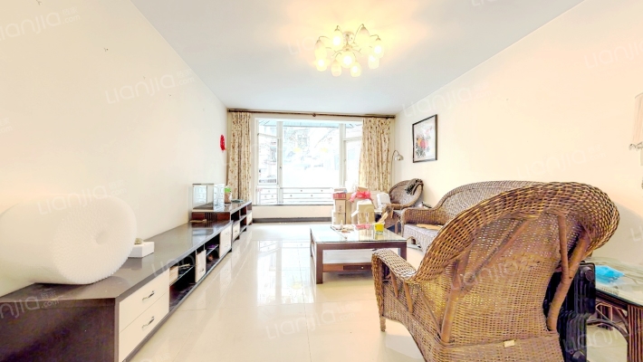 太极花园二手房实景图