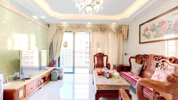 泓晴苑二手房实景图