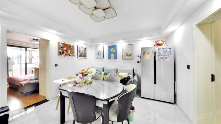 佳伟景苑二手房实景图