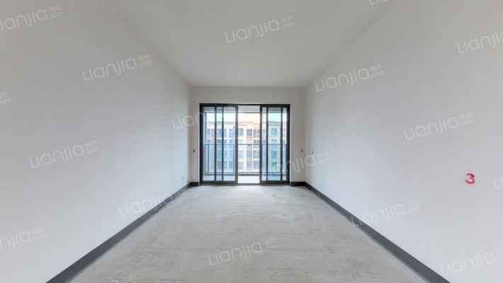 常青藤湖上初晴二手房实景图