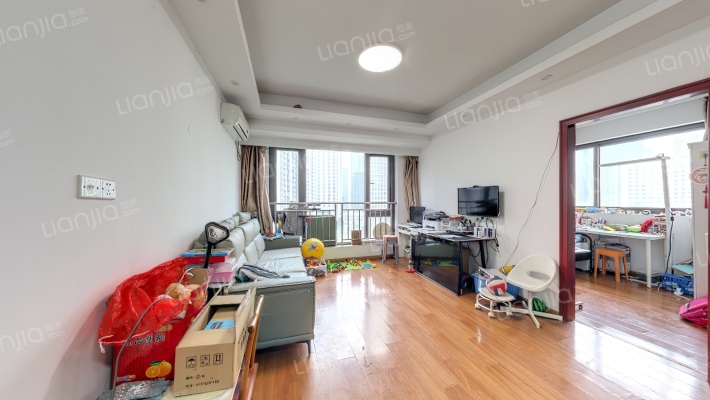 华鼎君临天峯二手房实景图