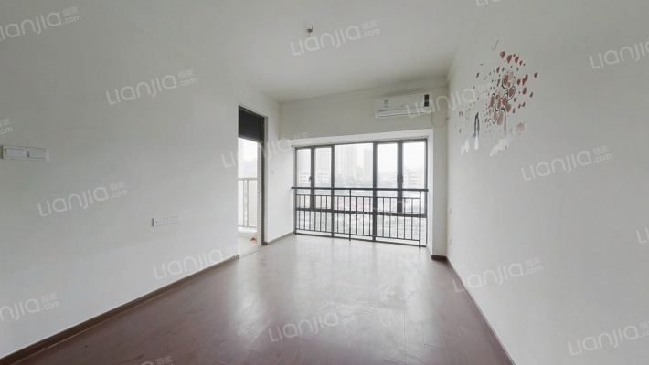 领寓二手房实景图