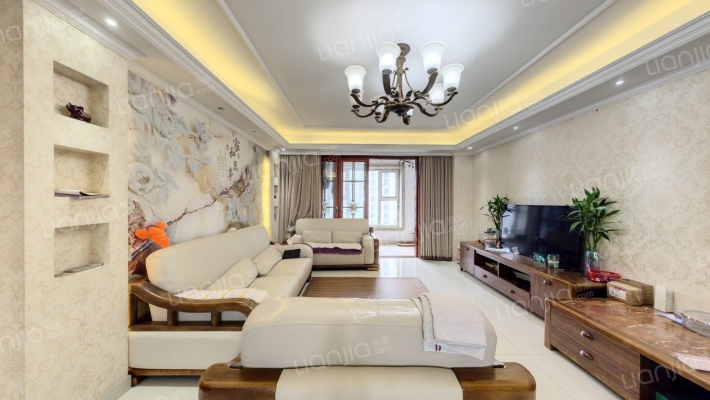 保利香槟国际二手房实景图