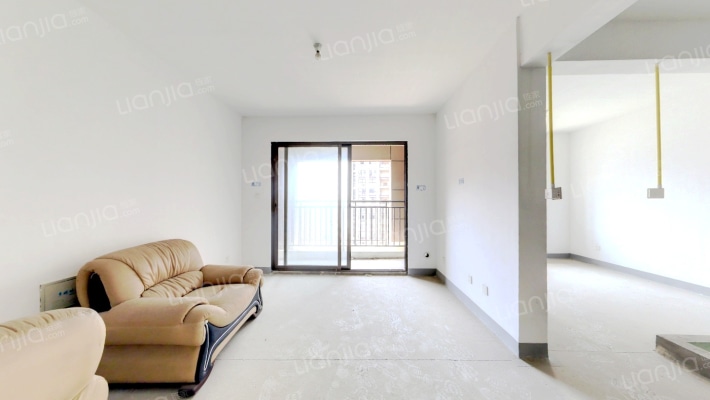 世茂上游墅三期二手房实景图