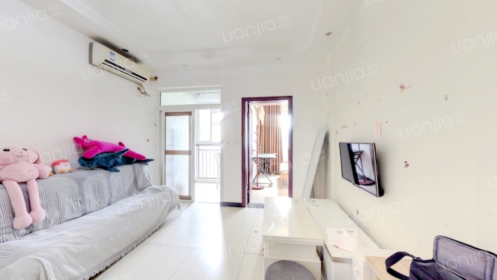 巴国锦苑二手房实景图