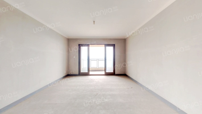 融创凡尔赛领馆三期二手房实景图