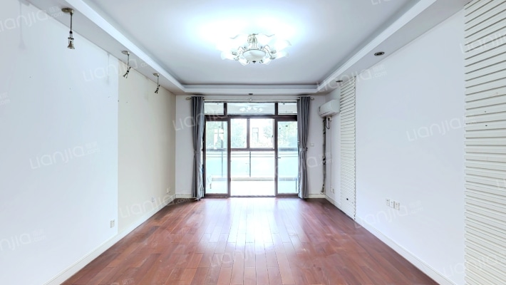 海上国际花园(一期)二手房实景图