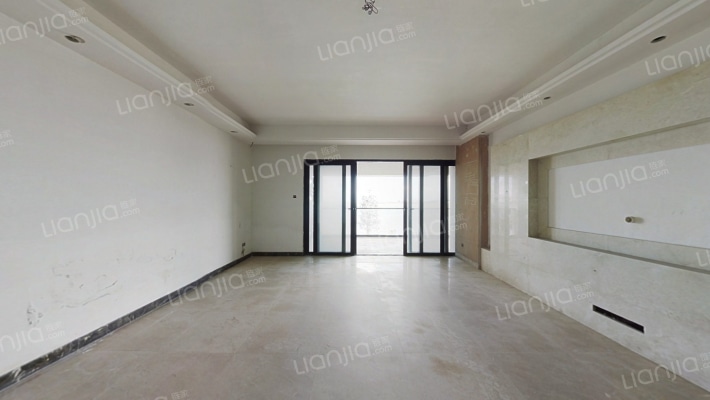 山海一品别墅二手房实景图