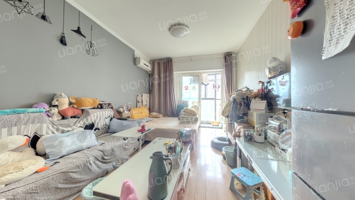 美景芳邻二手房实景图