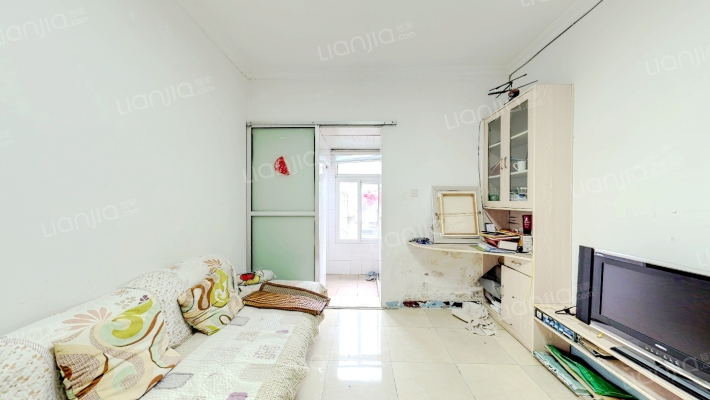 安庆路282号二手房实景图