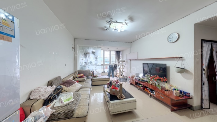 翡翠林居二手房实景图