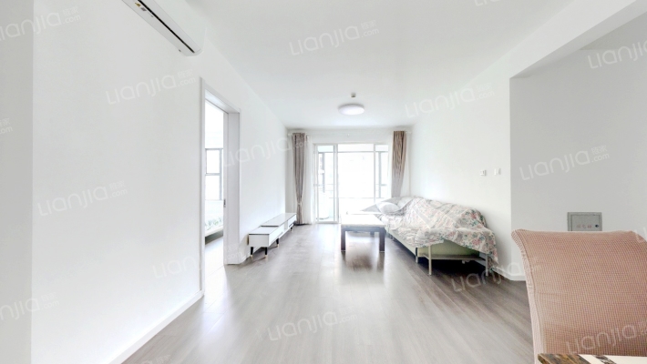 绿地IFC中央公馆一区二手房实景图