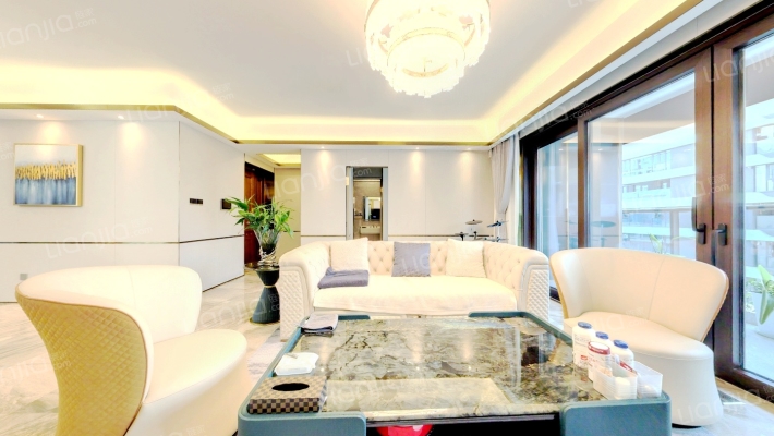 麓湖熙华天玺南区二手房实景图