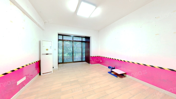 百年馨苑二手房实景图