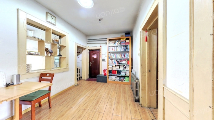 黑虎泉北路143号二手房实景图