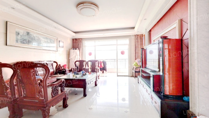 中信凯旋城二手房实景图