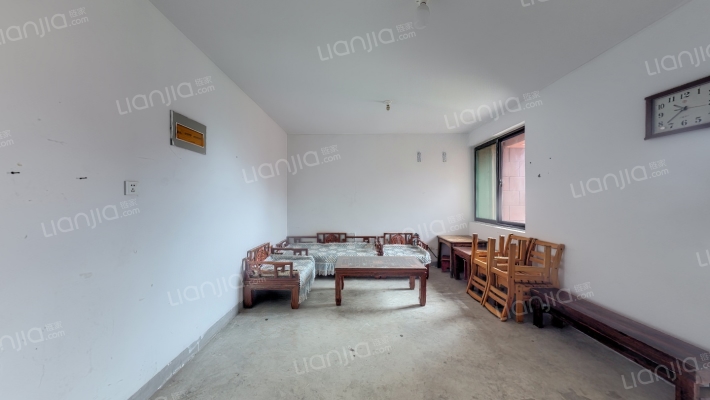 清雅苑C区二手房实景图