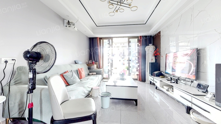 龙联郎郡二手房实景图