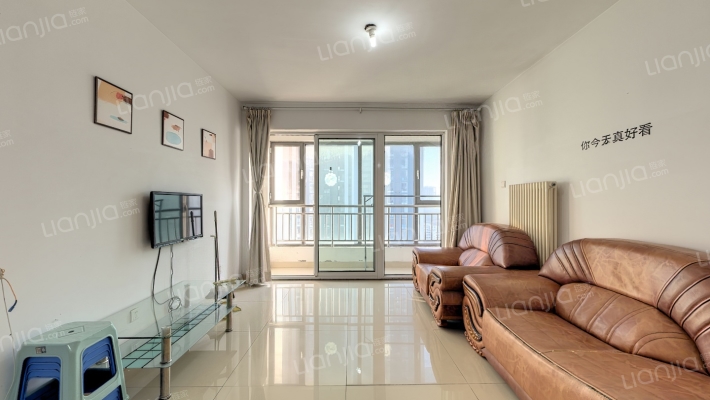 鲁商蓝岸国际一期二期二手房实景图