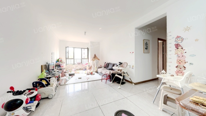 中骏雍景府二手房实景图