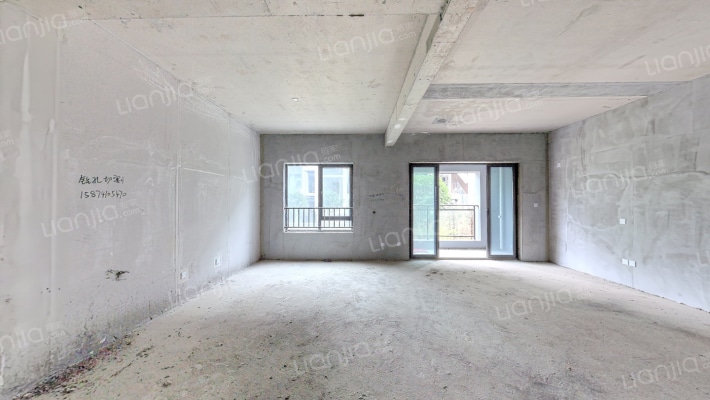 梦想麓隐天境二手房实景图