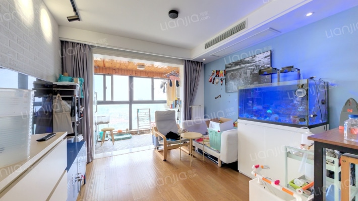 亚东观云国际二手房实景图