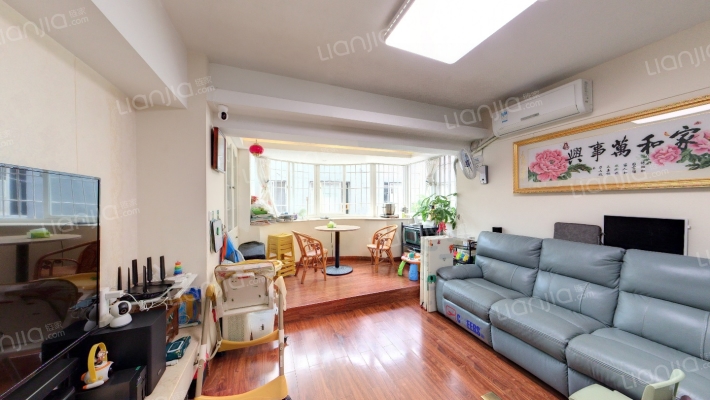 新港龙花园二手房实景图