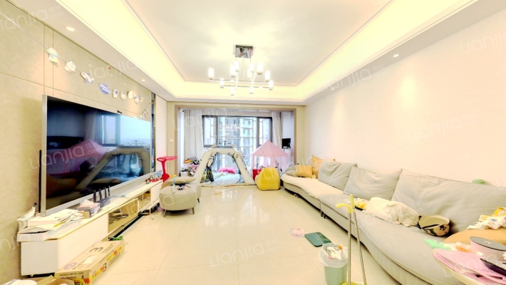 滨江樾府二手房实景图