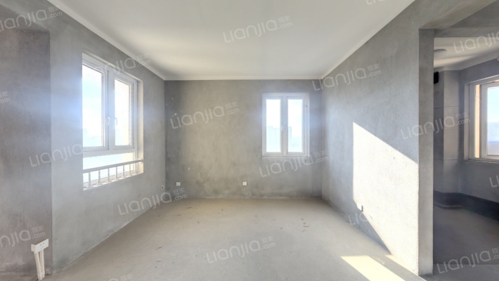 碧水莲晴四期二手房实景图