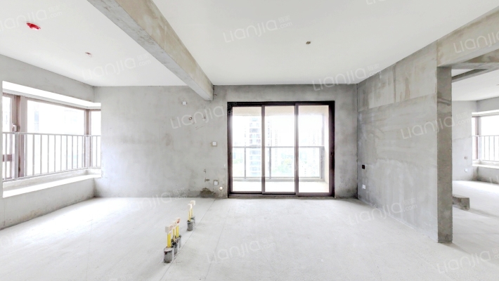 鲁能公馆三期二手房实景图