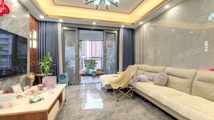 东逸翠苑二手房实景图