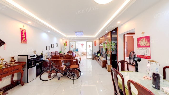 粤顺华庭二手房实景图