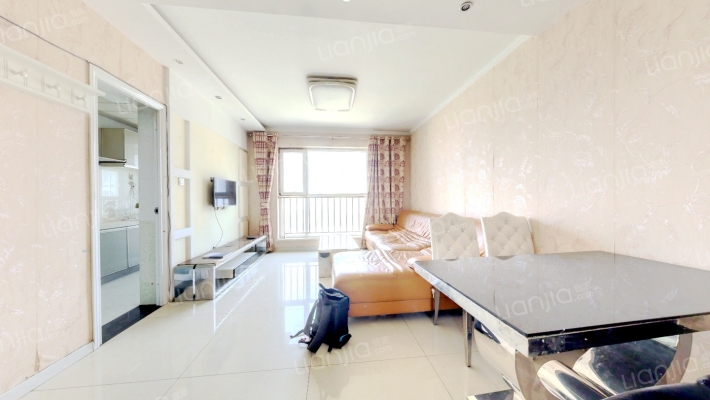 香槟郡二手房实景图