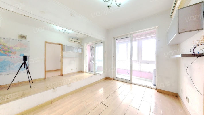 芳邻大厦二手房实景图