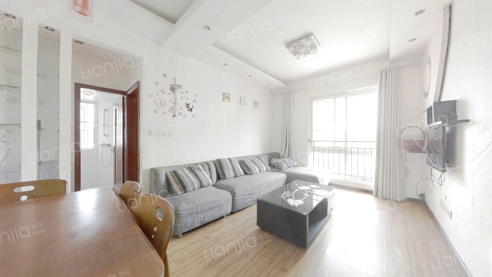 鹏润蓝海A区二手房实景图