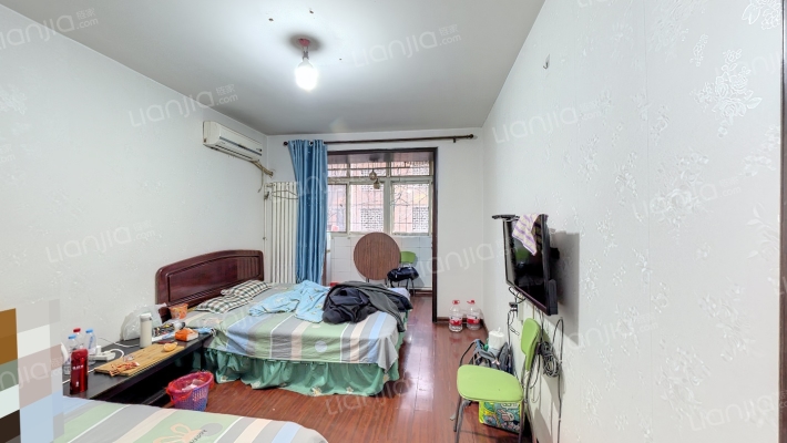 宾水里二手房实景图